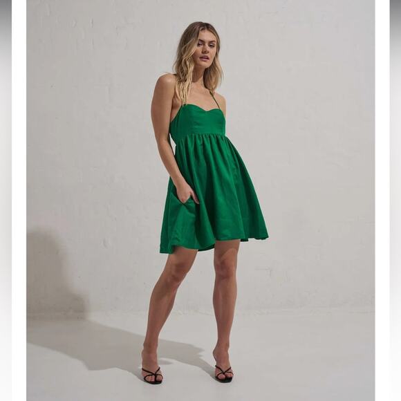 mon renn willow green lace up back halter neck fit & flare mini summer dress NEW - Picture 8 of 9